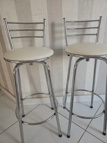 Banquetes giratórias - par