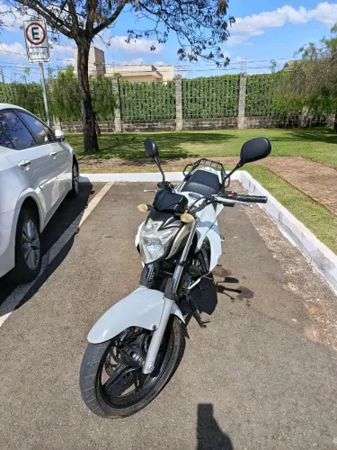 VENDE-SE FAZER 250