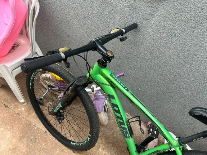 Vende se bicicleta