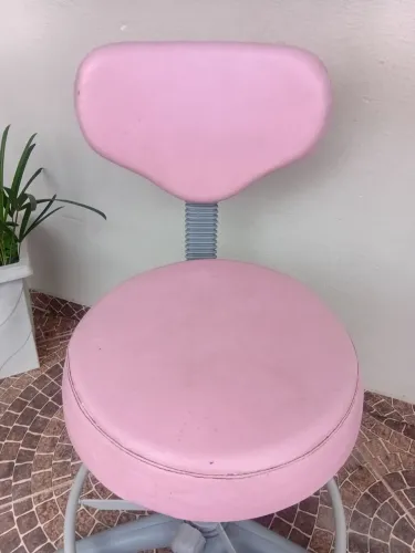Mocho cor de rosa no corvin