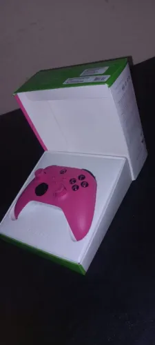 X BOX SERIES S COM GARANTIA NA CAIXA E CONTROLES