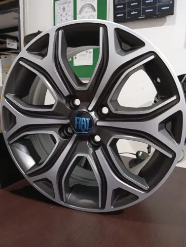 Rodas Strada aro 15 4x98 + 185/65R15 Longway Remold - R$ 2.590,00