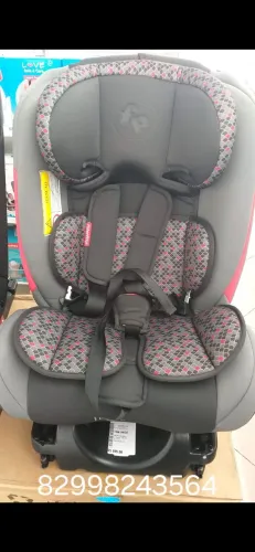 Cadeira de carro para criança 