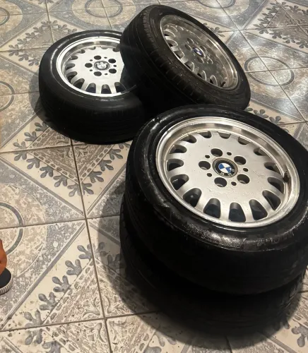 Rodas bmw com adaptador 4x100
