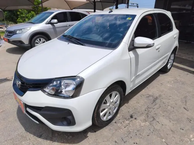 Toyota Etios X 1.3 Flex 16V 5P Aut. 2020