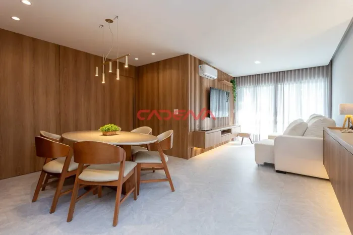 Apartamento com 3 quartos e 1 vaga à venda no Bigorrilho