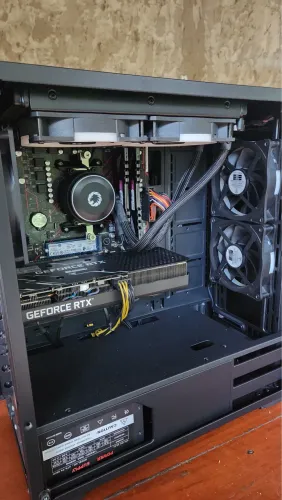 Vende - se CPU completa