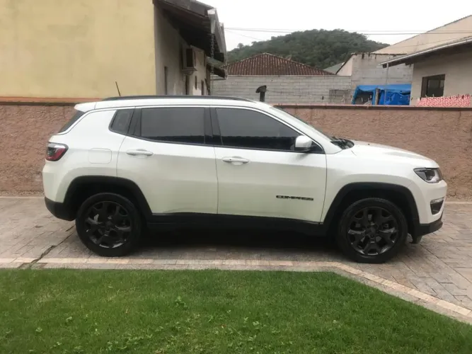 Jeep Compass Longitude 2.0 4X2 Flex 16V Aut. 2021