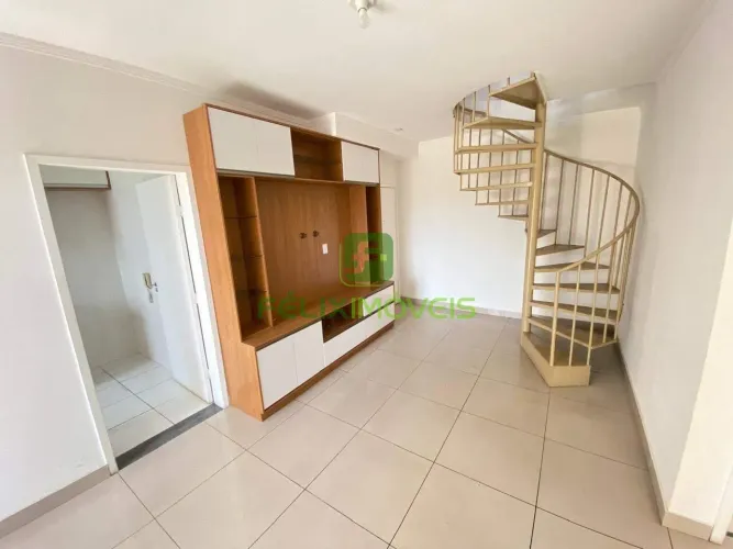 Cobertura para Aluguel em Lagoa Santa (Centro)  95m² Internos + 160m² Externos