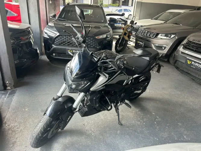 Bajaj Dominar 250 2025