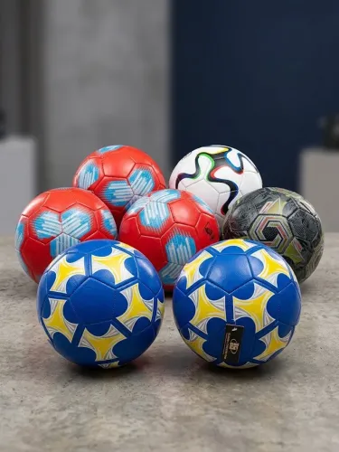 Bolas de Futebol Novas - Vários Modelos e Cores! (Unidade)