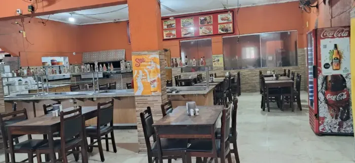 Restaurante de esquina com estacionamento em Guarulhos. Ref; 2060