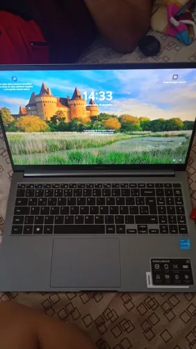 Vendo notebook em excelente estado