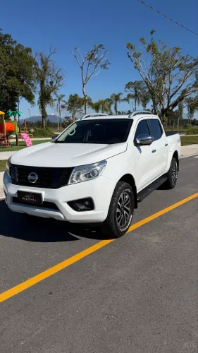 Nissan Frontier LE CD 4X4 2.3 Bi-TB Diesel Aut. 2020