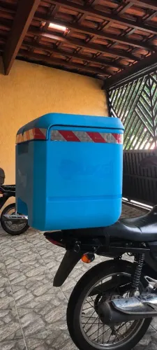 BAÚ DELIVERY LOGGI + SUPORTE PARA MOTO 