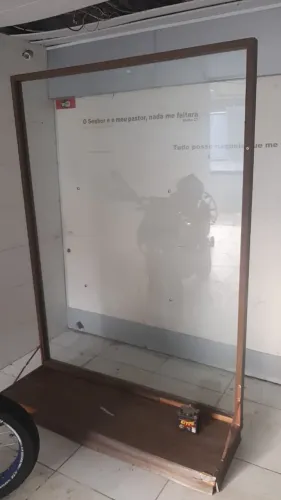 Expositor de vidro