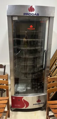 Vendo Máquina de assados