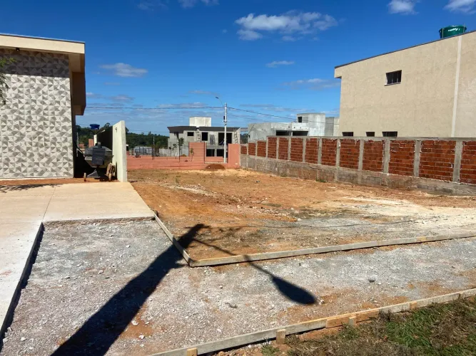 Vendo lote jardins Botânico