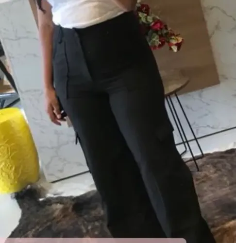 Pantalona preta