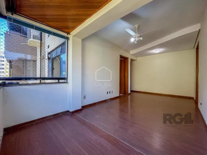 APARTAMENTO DE 70M² COM 2 DORMITÓRIOS E 1 VAGA - BAIRRO MENINO DEUS