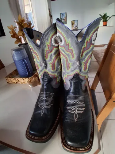Bota DGO
