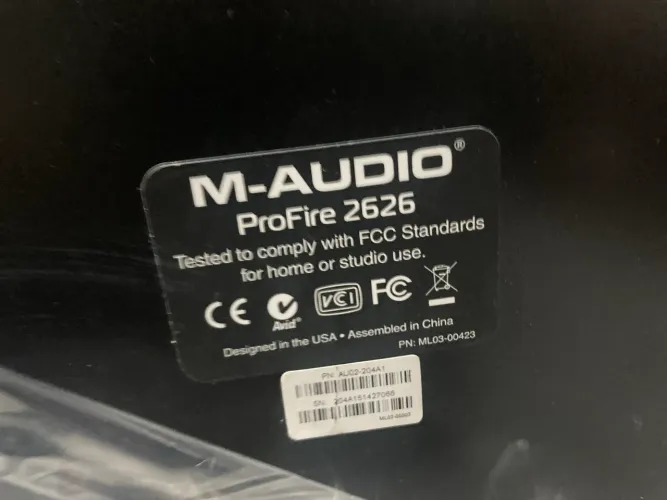 Profire 2626 ada8000 behringer