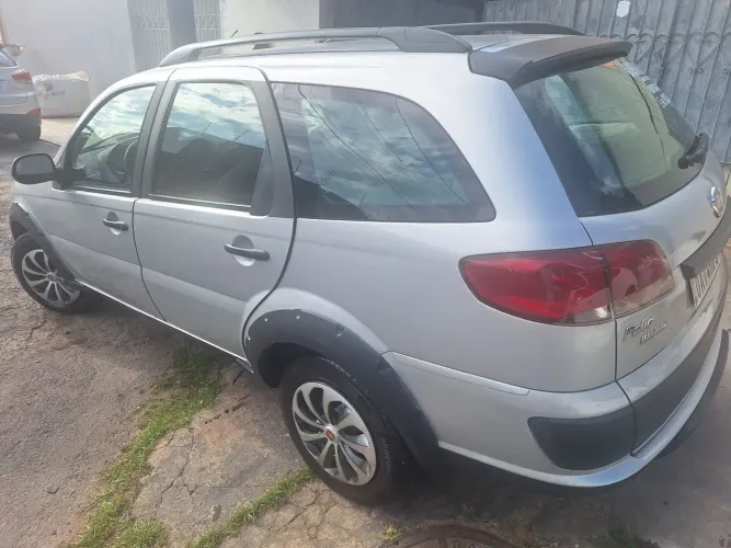 Fiat Palio Weekend Trekking 1.6 Flex 16V 5P 2014