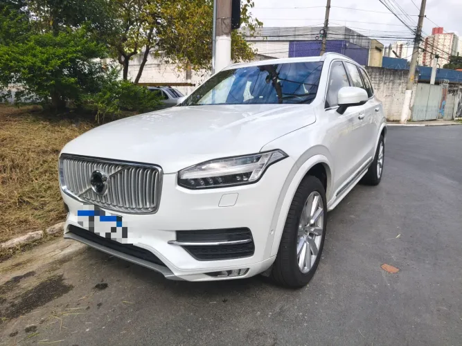 Volvo XC 90 T-6 Inscription 2.0 320cv 5P 2017