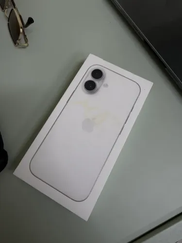 Caixa iPhone 17