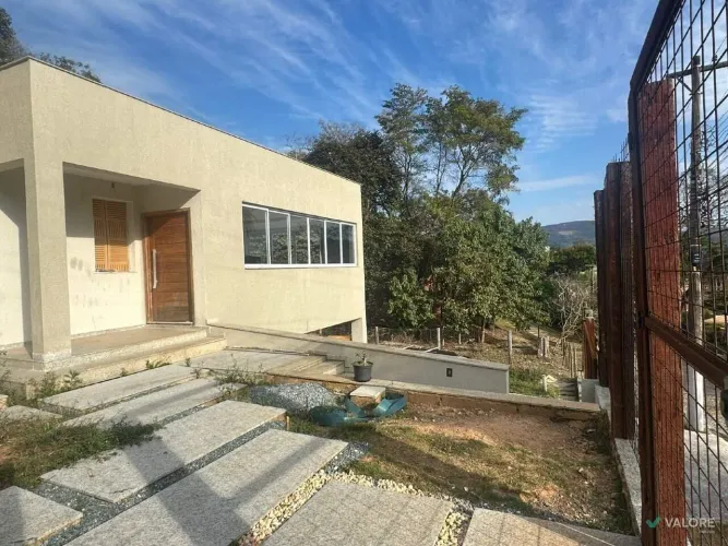 Casa de 4 quartos, à venda, no Residencial Sul