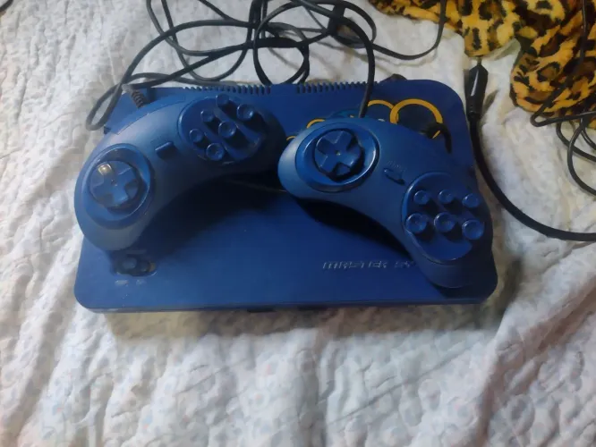 Tectoy Master System com dois controles