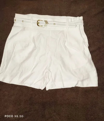 Short feminino Alfaiataria