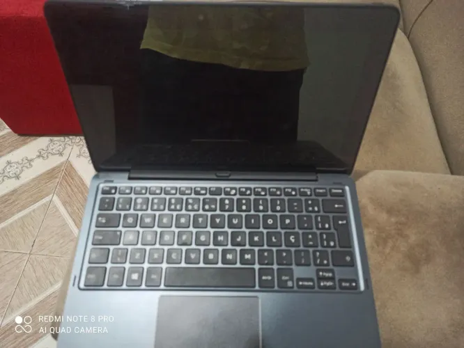 Vendo notebook / tablet dell latitude 5175 2 in 1 m5-6y57