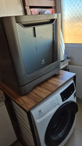 Lava-Louças Electrolux LE08S 8 Serviços Excelente Estado