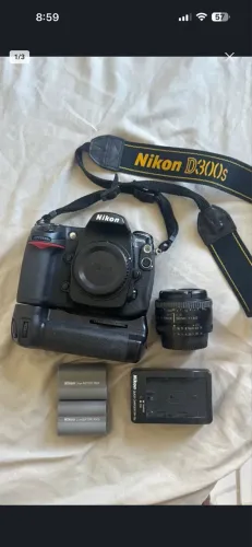 Nikon D300s