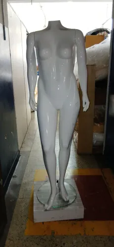 Manequim Expor Plus Size 