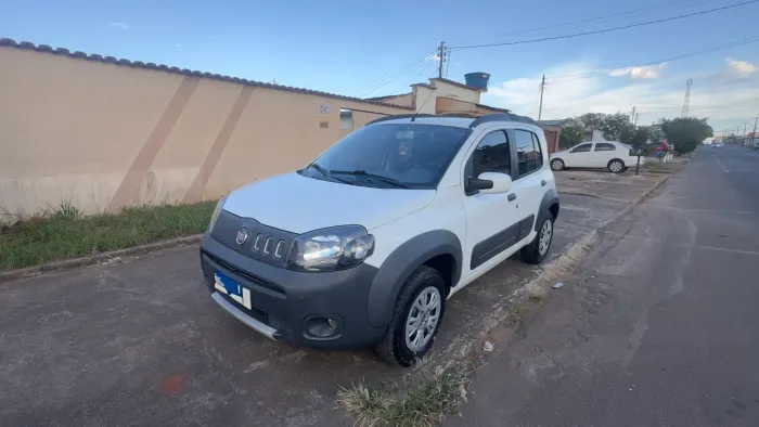 Fiat Uno WAY 1.4 EVO Fire Flex 8V 5P 2011