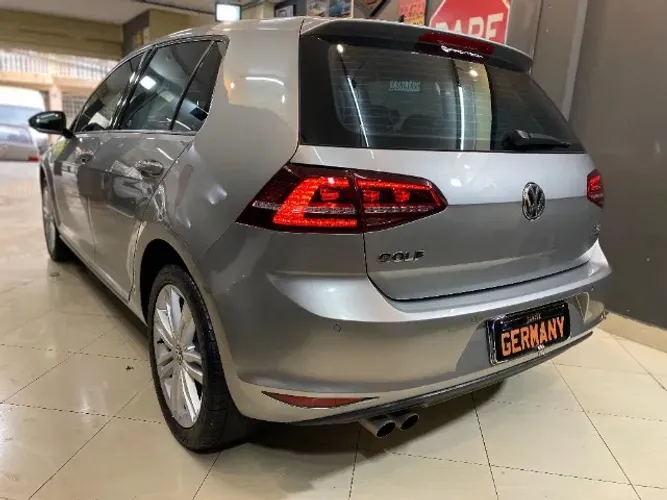 Volkswagen Golf Highline 1.4 TSI 140cv Aut. 2014