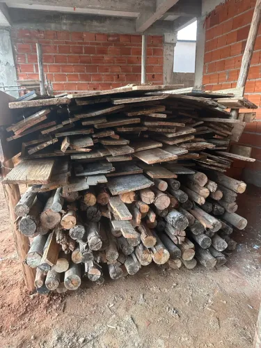 Tábuas e pontaletes