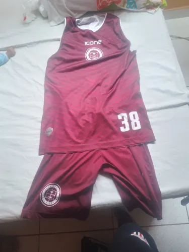 Kit de treino da desportiva ferroviária es