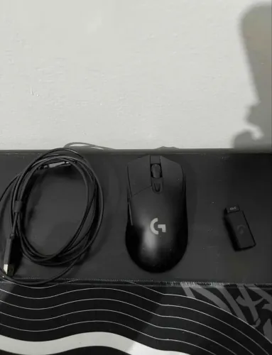 Mouse, teclado, microfone e soundbar