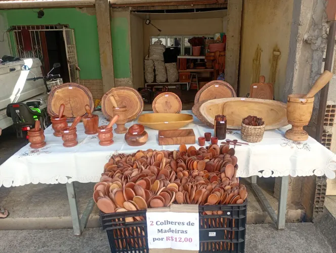 Pilão de madeira 