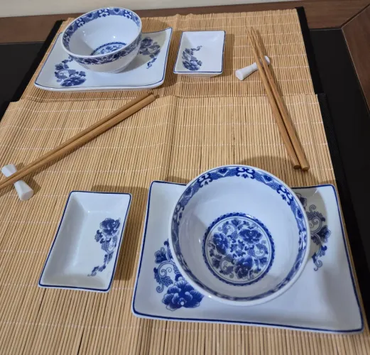 Lindo jogo de servir para culinária japonesa (2 pessoas)
