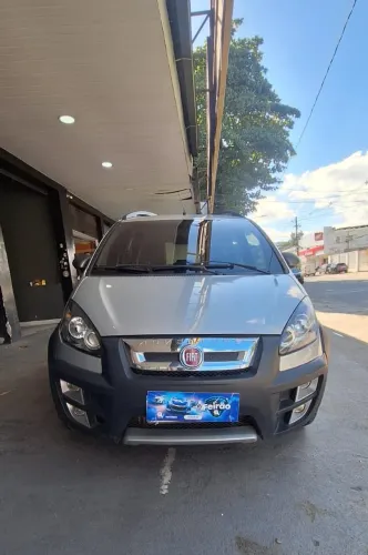 Fiat Idea Adv./ Adv.lock.dualogic 1.8 Flex 5P 2012