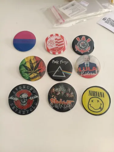 Broches Personalizados 