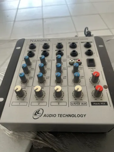 Mesa de som nano mix