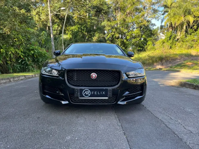 Jaguar XE 2.0 Turboch. R-sport 240/250cv Aut. 2016