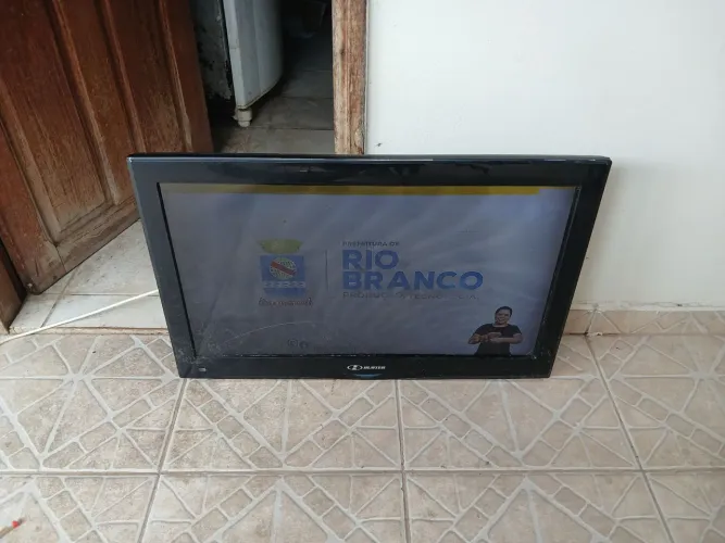 Televisão 32 não é smart