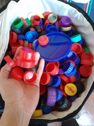 Tampinhas Plásticas para Artesanato - Venda por Kg