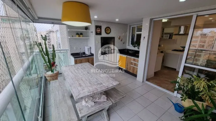 Praia das Pitangueiras, Varanda Gourmet, reformado, 3 quartos à venda, 102 m² por R$ 950.0